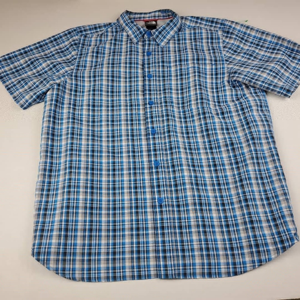 The North Face Mens Short Sleeve Button Up Size La